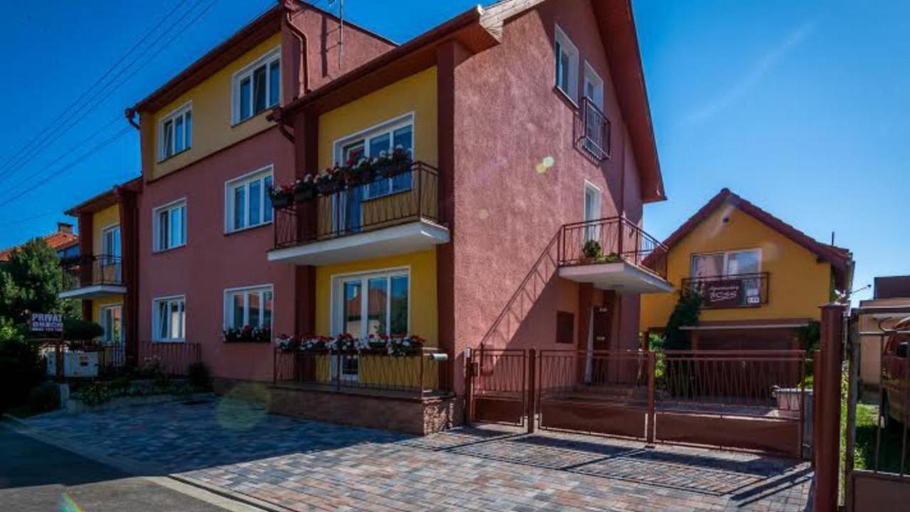 Apartmány BOSS Liptovský Mikuláš Exteriér fotografie